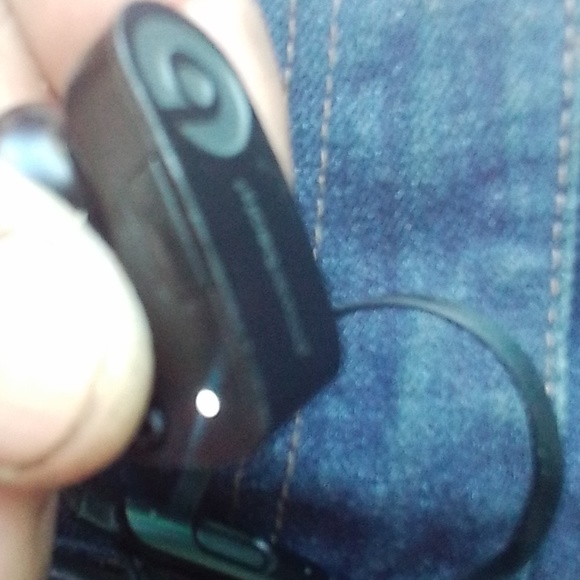 Power Beats - Picture 2 of 3